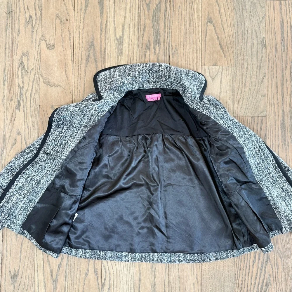 BCBGirls Stylish Tweed Black and Gray Jacket Size - Picture 10 of 15
